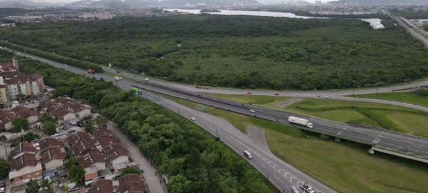 Novo pátio para caminhões no Porto de Santos não avança; valor do projeto passa de R$ 3 bilhões