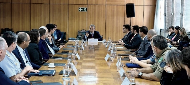 Reunião técnica debate integração entre órgãos para reforçar segurança em portos, aeroportos e corredores logísticos