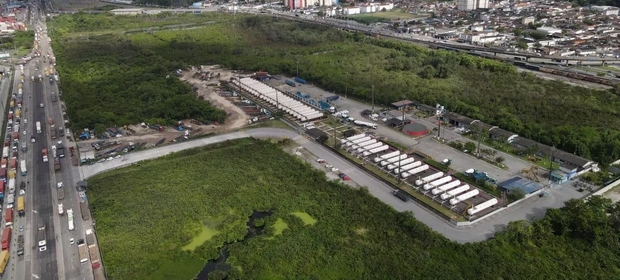 Novo condomínio de caminhões no Porto de Santos tem licitação suspensa pela Justiça; saiba o motivo