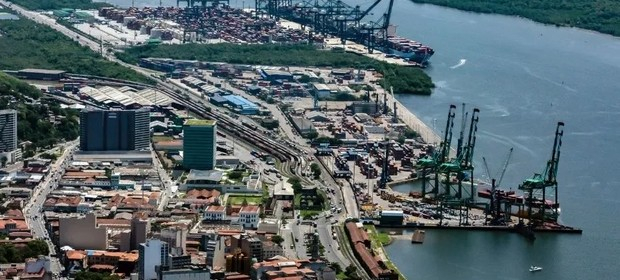 Megaterminal no Porto de Santos deve ter nova modelagem para leilão em outubro