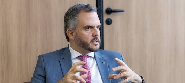 Tomé Franca assume Ministério de Portos e Aeroportos